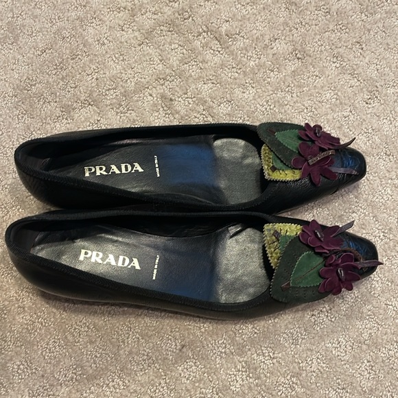 Prada kitten heels - Picture 2 of 7